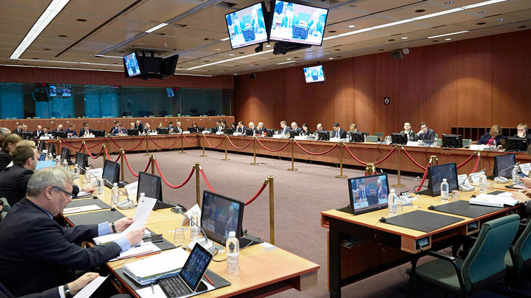 Ο Γιώργος Χουλιαράκης στη συνεδρίαση του Euro Working Group